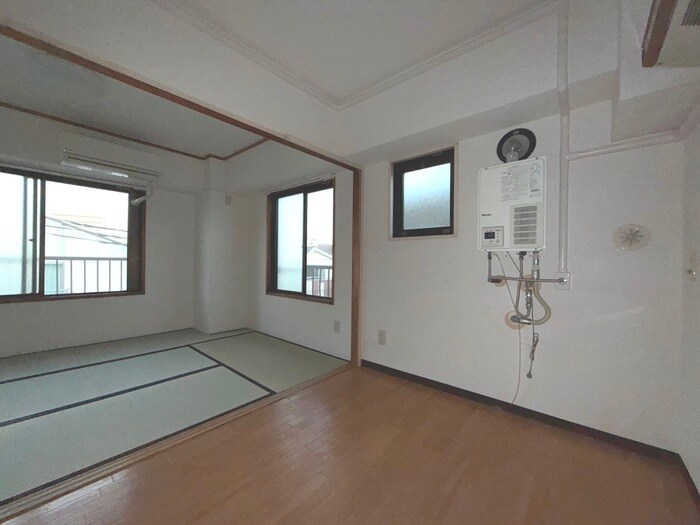 ファ－ストビル飯島の物件内観写真