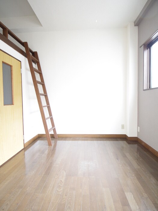 イリス三田の物件内観写真