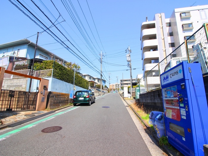 ドミル仲町台の物件外観写真