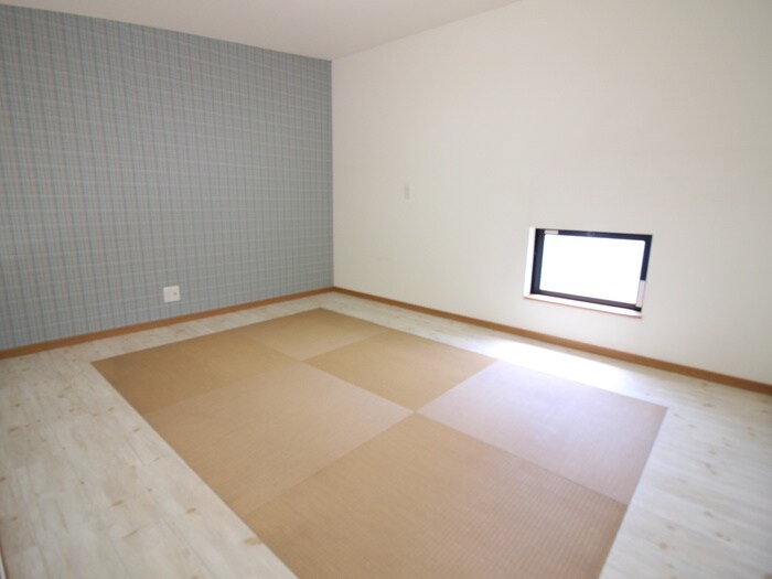 アプリコット・ヒルの物件内観写真