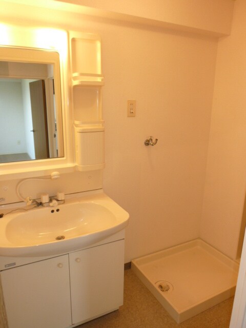 ＭＣベ－スビルの物件内観写真