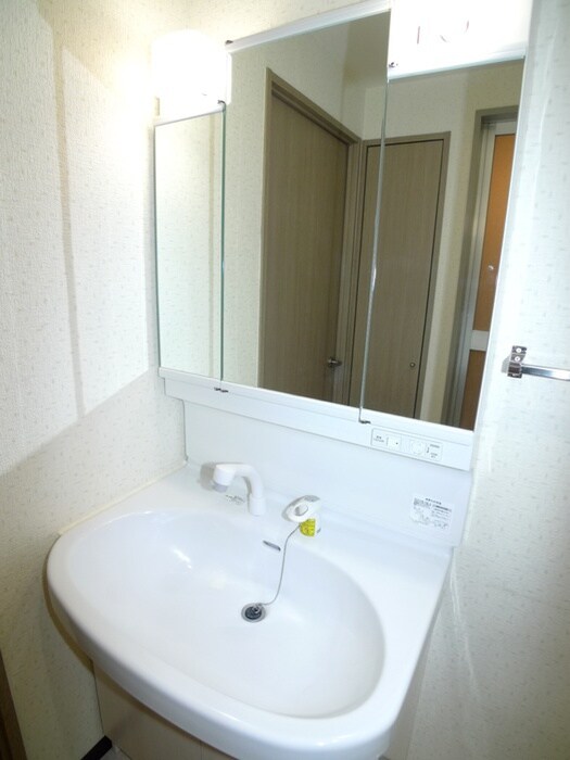 グランドアズ－ル戸田の物件内観写真