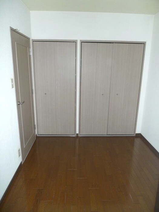 グランドアズ－ル戸田の物件内観写真