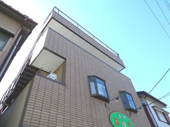 ピュアライフの物件外観写真