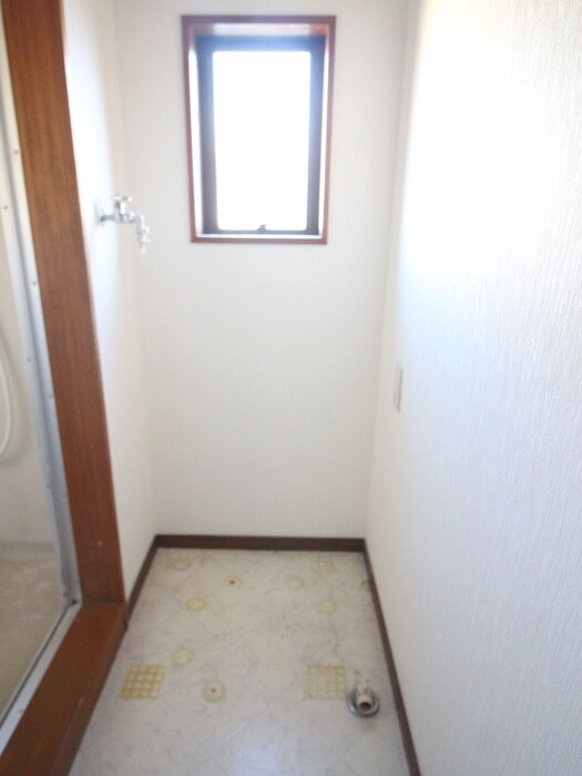 大河内ハイツ１号棟の物件内観写真