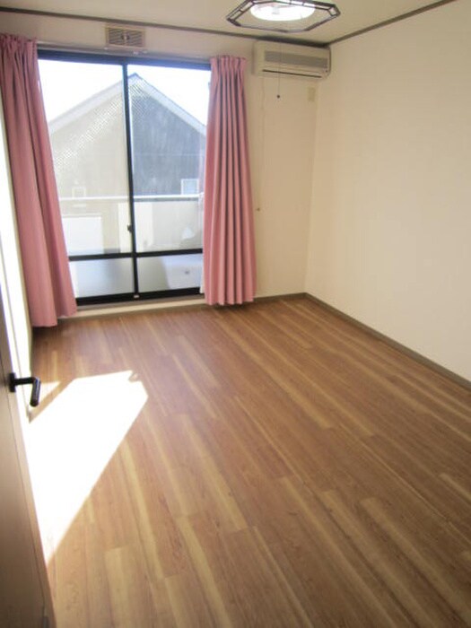 テラス津久井浜の物件内観写真