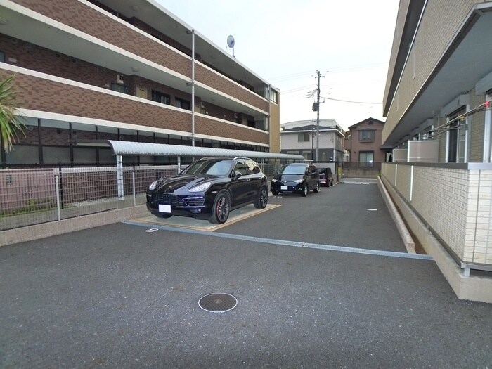 カーサ　リュミエールの物件外観写真