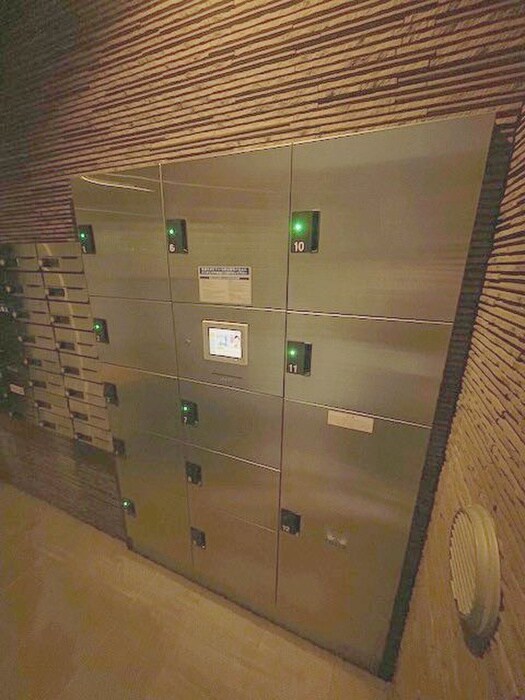 フェリシア浦和常盤の物件外観写真