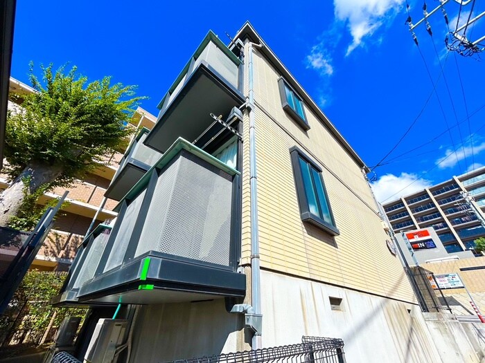 アビタシオン生田第３の物件外観写真