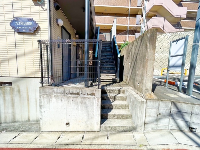 アビタシオン生田第３の物件外観写真