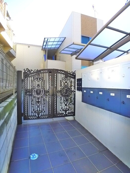 ＳＯＬＥＩＬ　ＭＡＴＳＵＤＯの物件外観写真