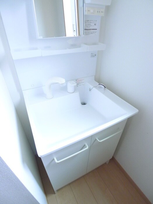 ＳＯＬＥＩＬ　ＭＡＴＳＵＤＯの物件内観写真