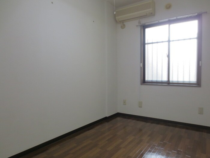 鵜野森グリ－ンヒルズの物件内観写真