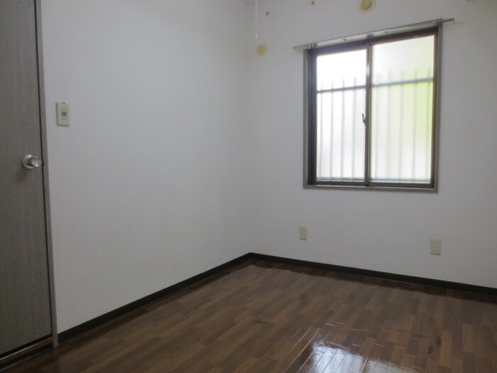 鵜野森グリ－ンヒルズの物件内観写真