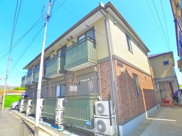 Ｗｅｓｔ　Ｆｉｖｅ－Ｓの物件外観写真