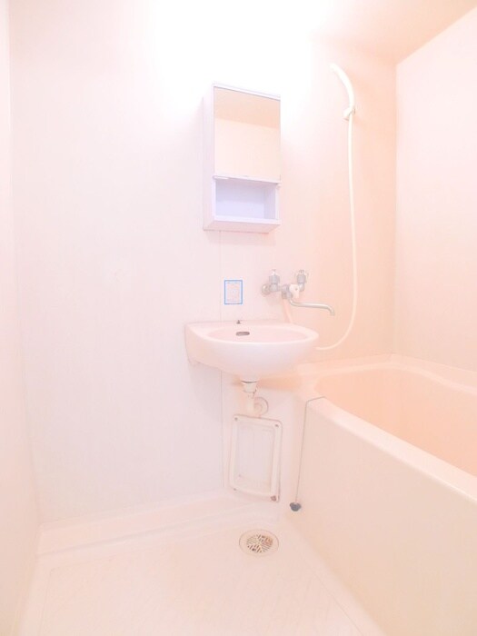 プラザ・ドゥ・アリーナの物件内観写真