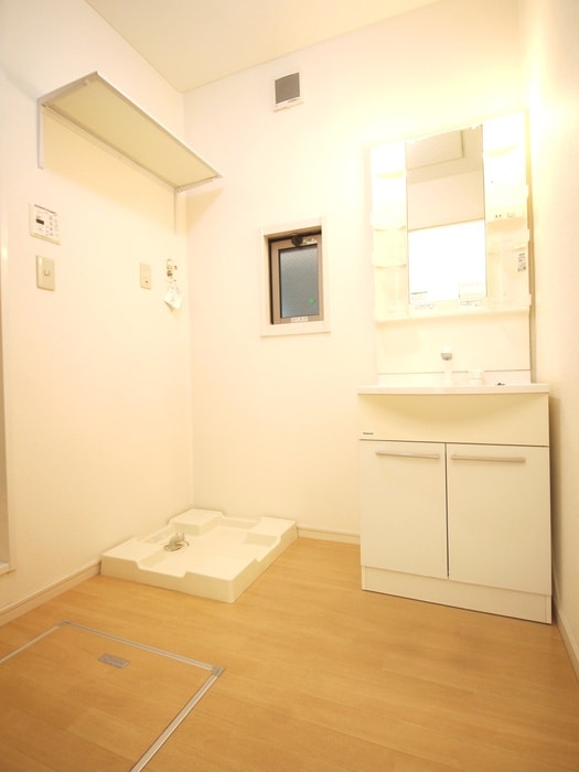 ローベンハイツ上沢Ｂの物件内観写真