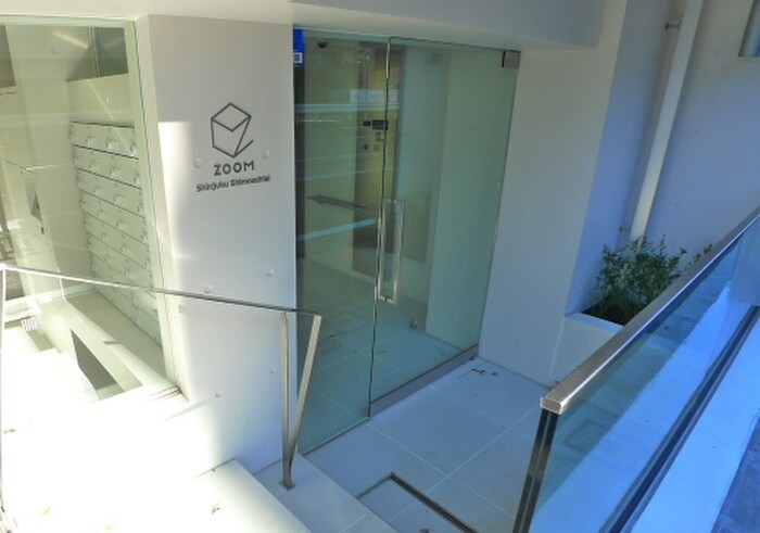 ＺＯＯＭ新宿下落合の物件外観写真