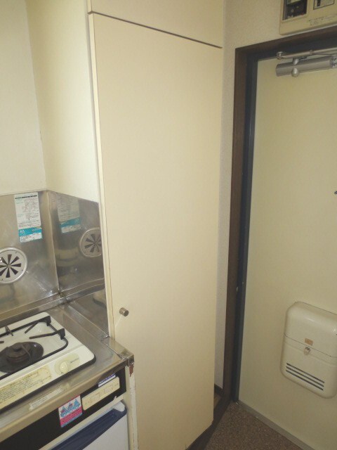 塩谷ビルの物件内観写真