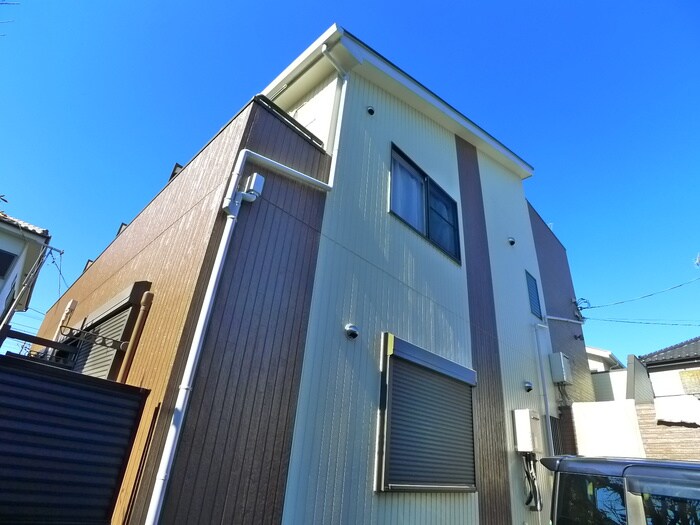 レンナ・レンナの物件外観写真