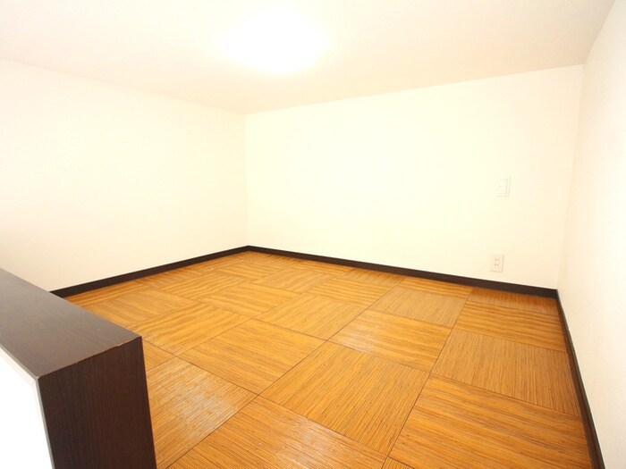 レンナ・レンナの物件内観写真