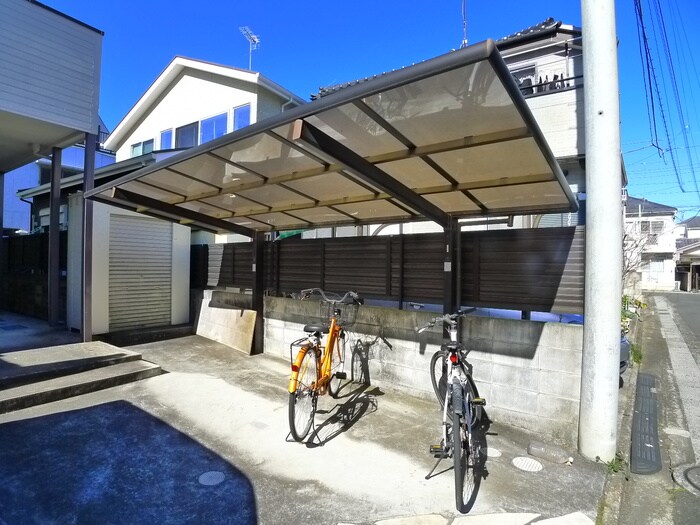 レンナ・レンナの物件外観写真