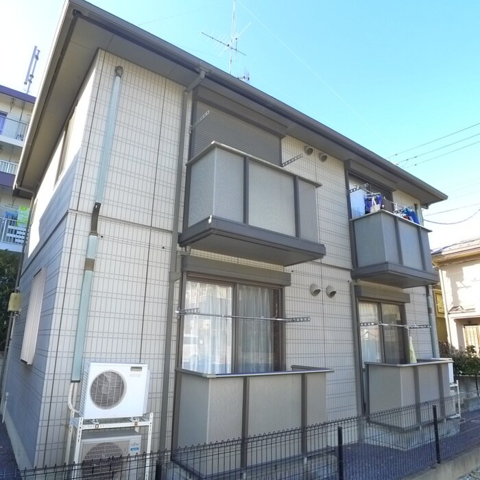 ハイツアバンセの物件外観写真