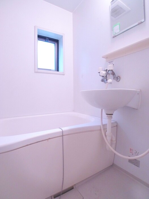 ハイツアバンセの物件内観写真