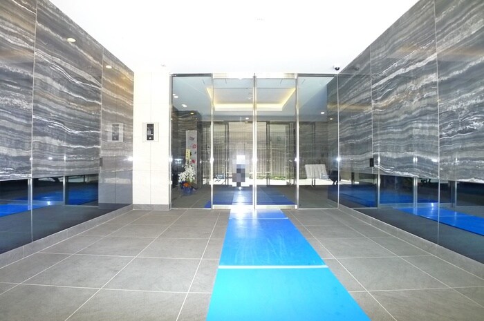 ラグゼナ秋葉原の物件外観写真