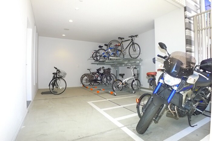 ラグゼナ秋葉原の物件外観写真