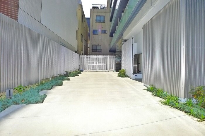 ラグゼナ秋葉原の物件外観写真