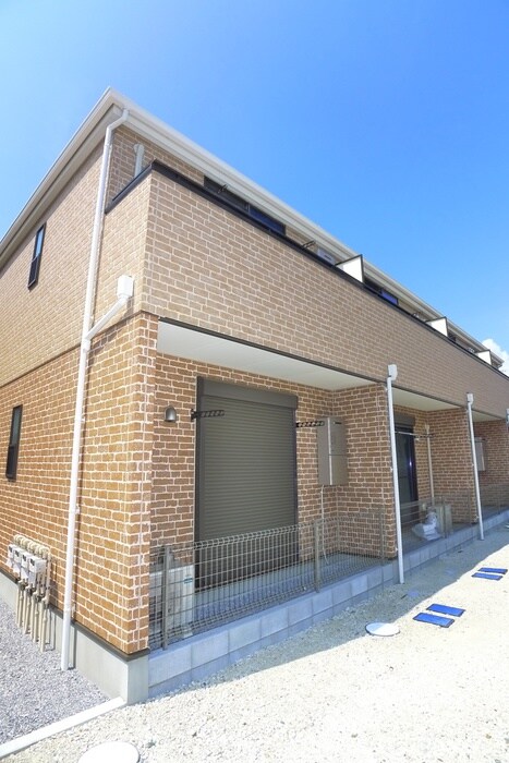 Amor　Village壱番館の物件外観写真