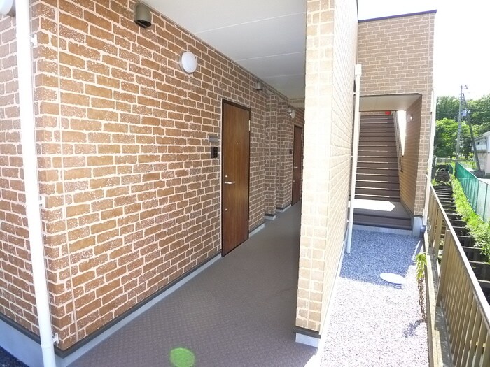 Amor　Village壱番館の物件外観写真