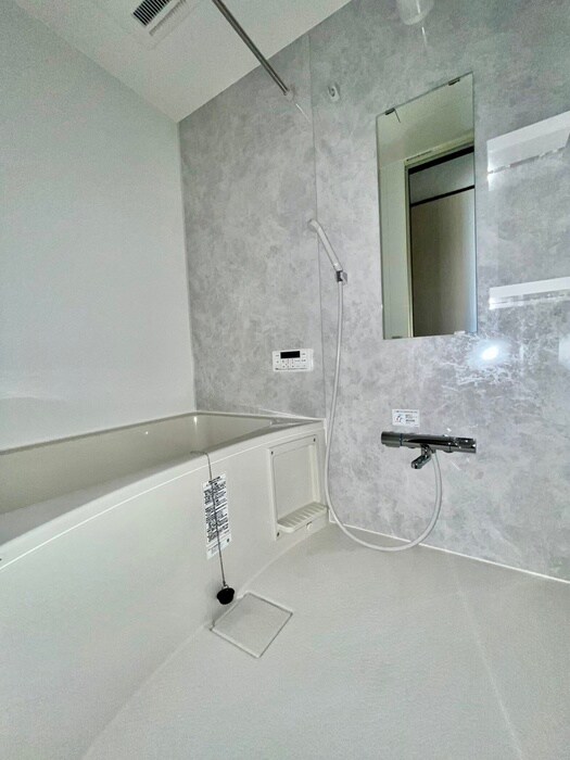 Amor　Village壱番館の物件内観写真