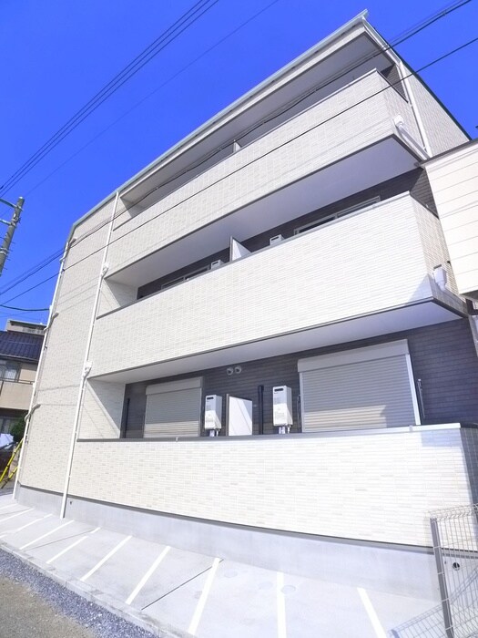 アースプレイス前原東の物件外観写真