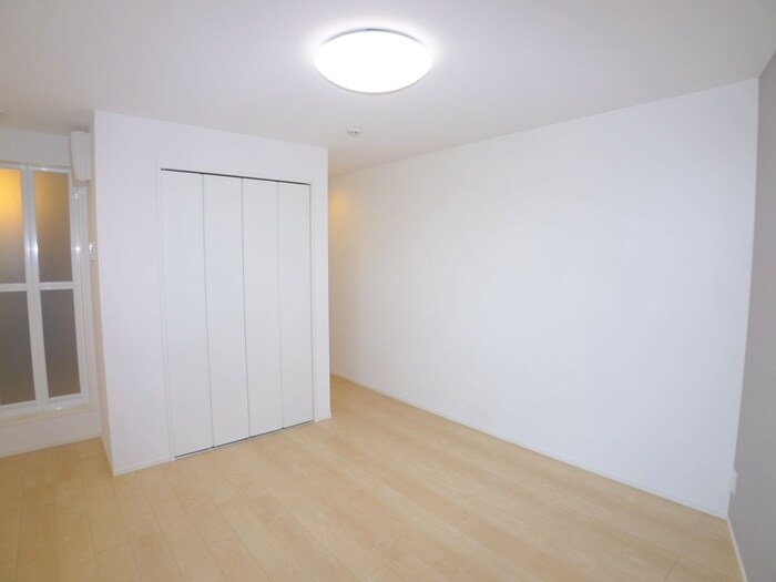 アースプレイス前原東の物件内観写真