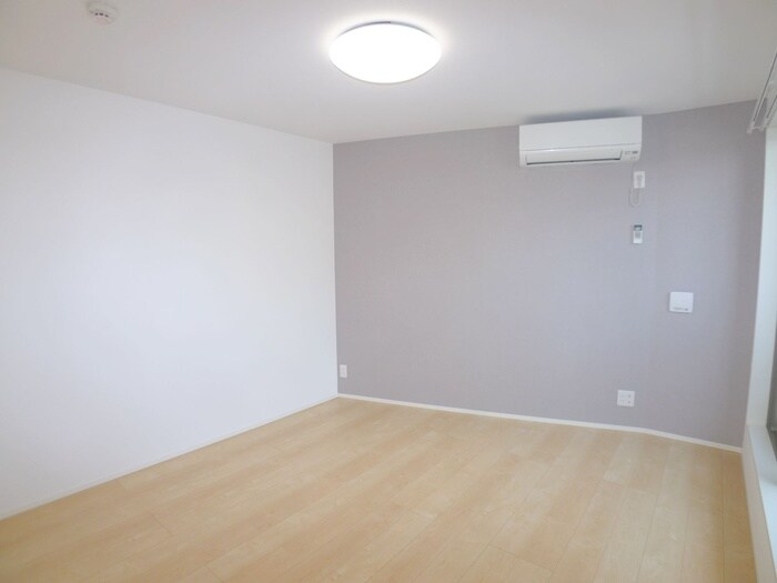 アースプレイス前原東の物件内観写真