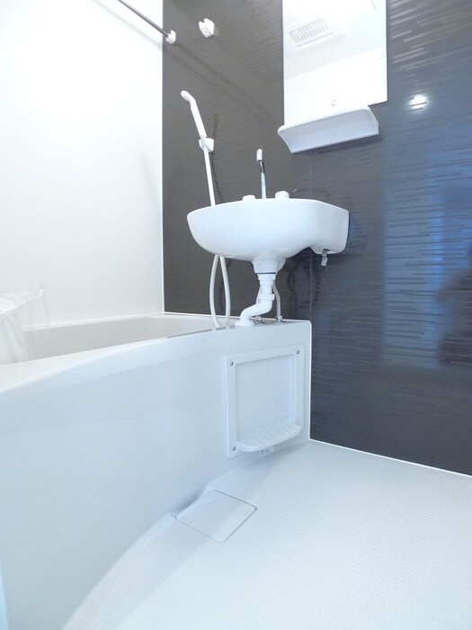 アースプレイス前原東の物件内観写真