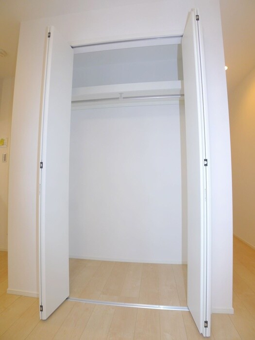 アースプレイス前原東の物件内観写真