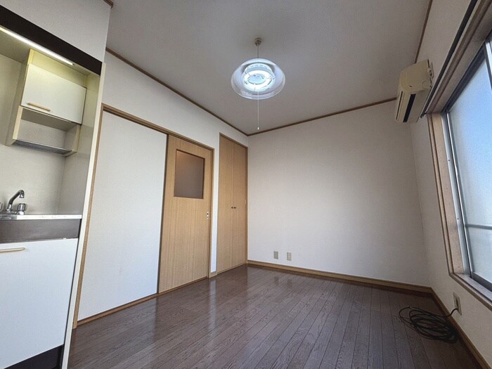 吉田アパ－トの物件内観写真