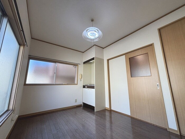 吉田アパ－トの物件内観写真