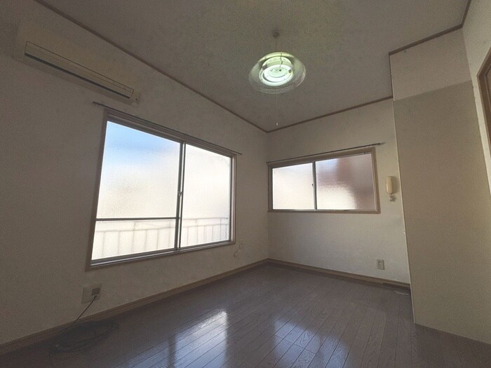 吉田アパ－トの物件内観写真