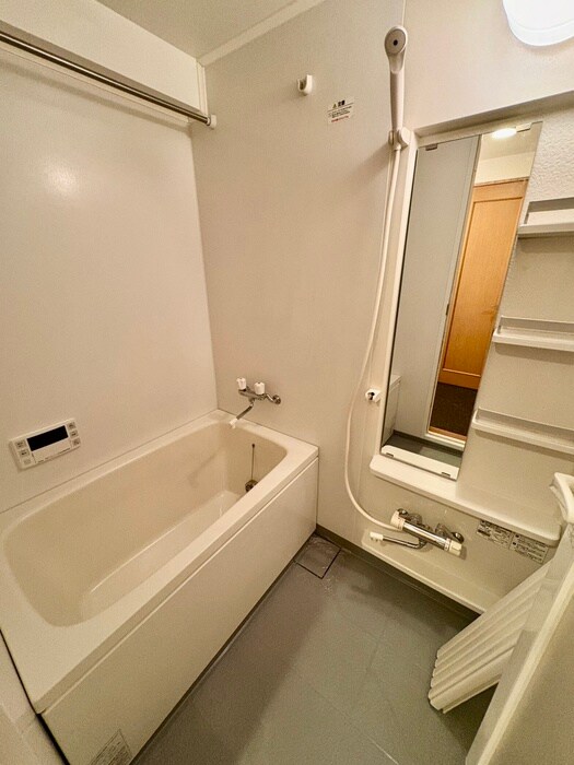 ドルフ喜多見Ｓ棟の物件内観写真