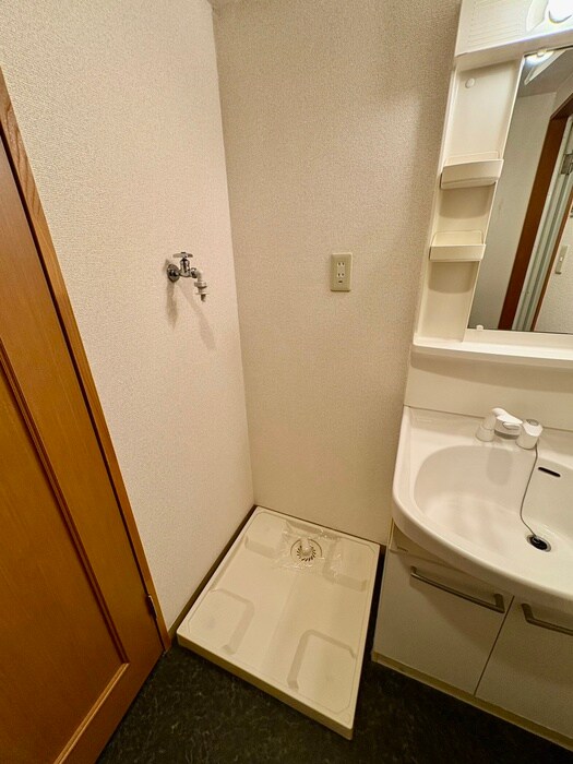 ドルフ喜多見Ｓ棟の物件内観写真