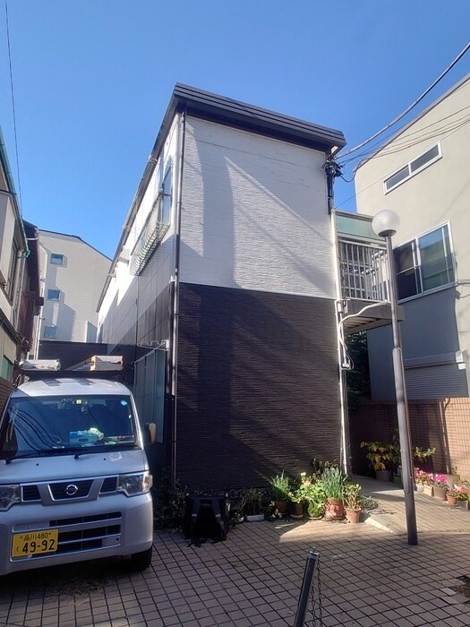 メゾンアライの物件外観写真