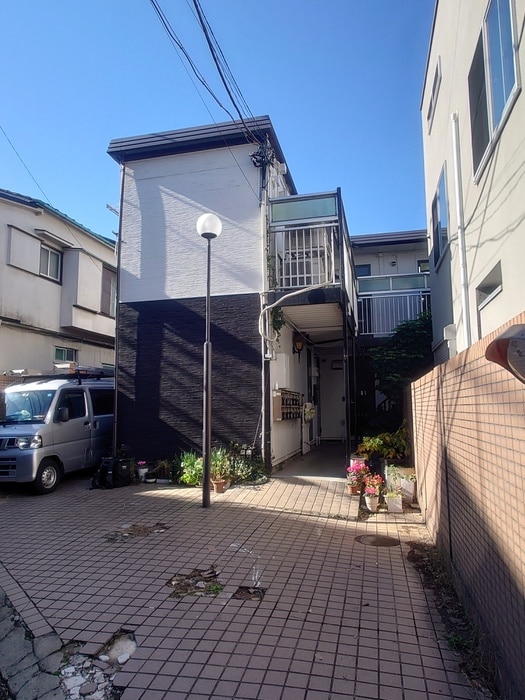 メゾンアライの物件外観写真