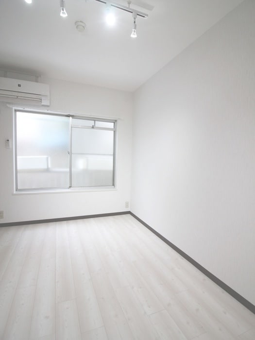 メゾンアライの物件内観写真