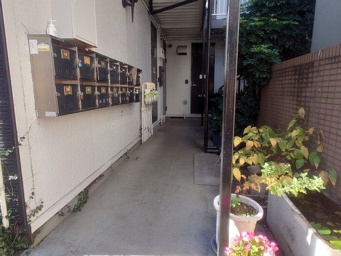 メゾンアライの物件外観写真