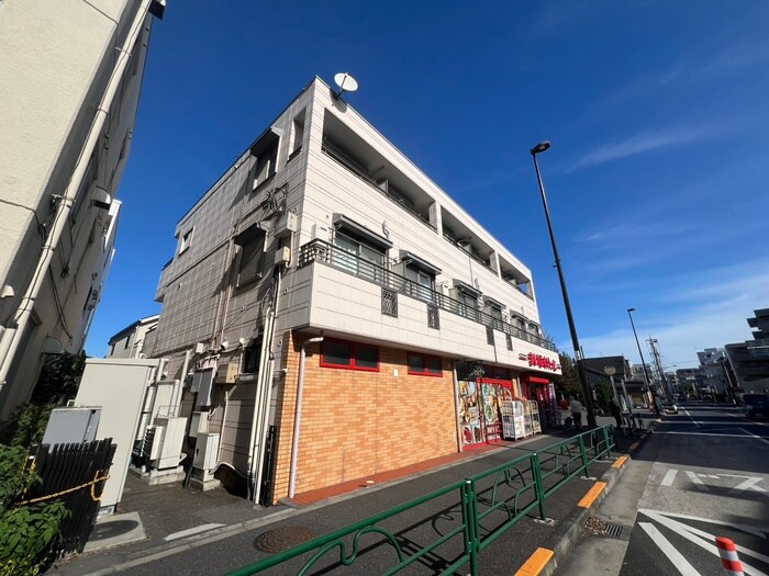 ファイン・キャッスルの物件外観写真