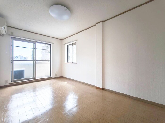 ファイン・キャッスルの物件内観写真